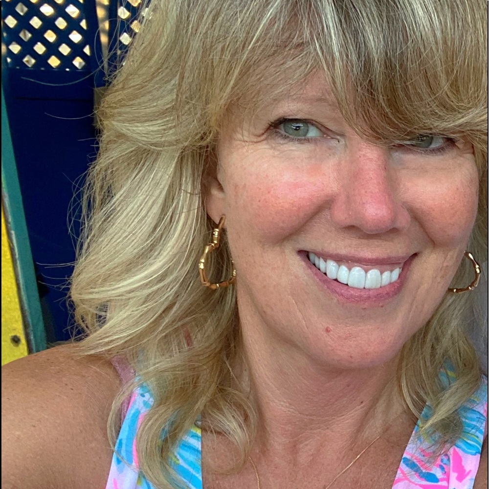 Meet your Posher, Kimberly